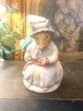 Load image into Gallery viewer, Royal Doulton Bramley Hedge character figurine ‘Lily Weaver’
