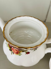 Load image into Gallery viewer, Royal Albert old country roses small teapot 2/3 teacup size
