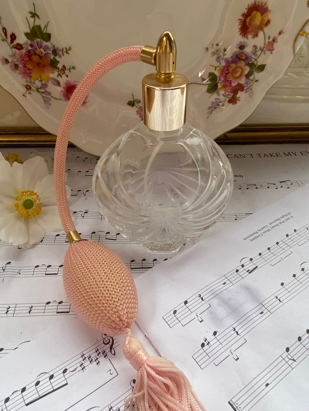 Cut glass vintage perfume atomiser