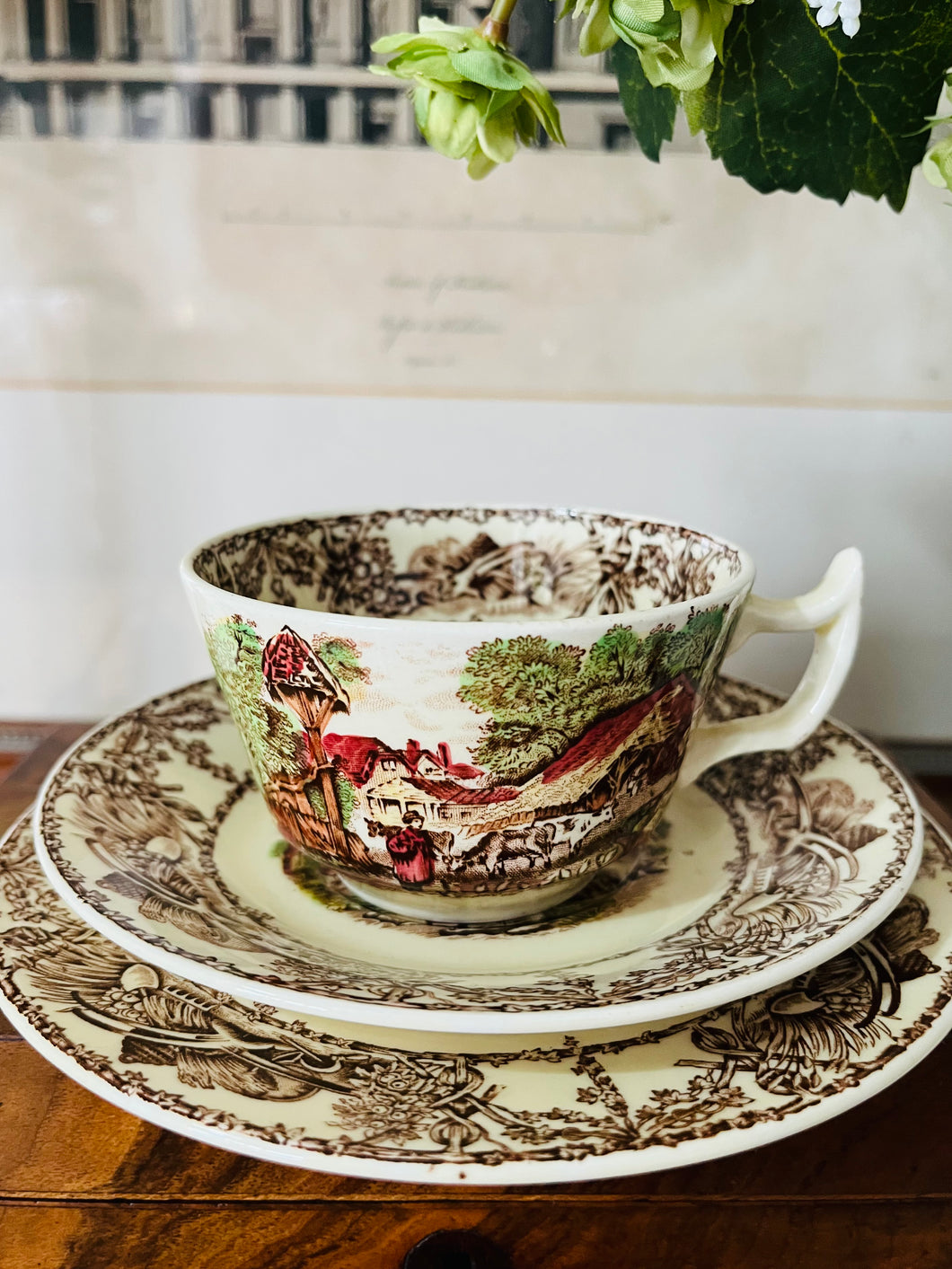 Clarice Cliffe ‘rural scenes’ teacup trio