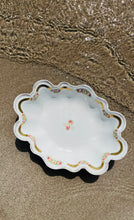 Load image into Gallery viewer, Beautiful antique hand painted scalloped shaped dish made by Court china England c1900 26cm by 20cm
