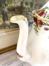 Load image into Gallery viewer, Royal Albert old country roses Coffee Pot
