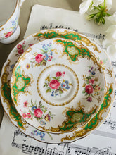 Load image into Gallery viewer, Gorgeous 1950s teacup trio from Tuscan china England
