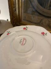 Load image into Gallery viewer, Colclough china ditsy rose teacup trio
