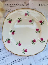 Load image into Gallery viewer, Colclough china ditsy rose teacup trio
