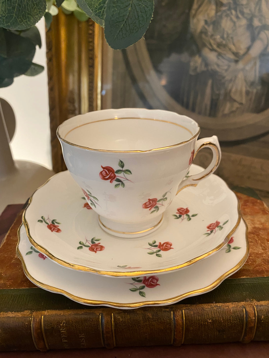 Colclough china ditsy rose teacup trio