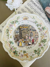 Load image into Gallery viewer, Bramley Hedge collectors plate ‘The Palace Kitchens’
