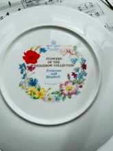 Load image into Gallery viewer, Royal Albert collectors plate Flowers of the Hedgerow collection ‘primrose and bluebell’

