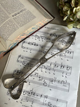 Load image into Gallery viewer, Vintage silver plated servers
