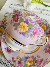 Load image into Gallery viewer, Pretty pink Colclough teacup trio 1940s
