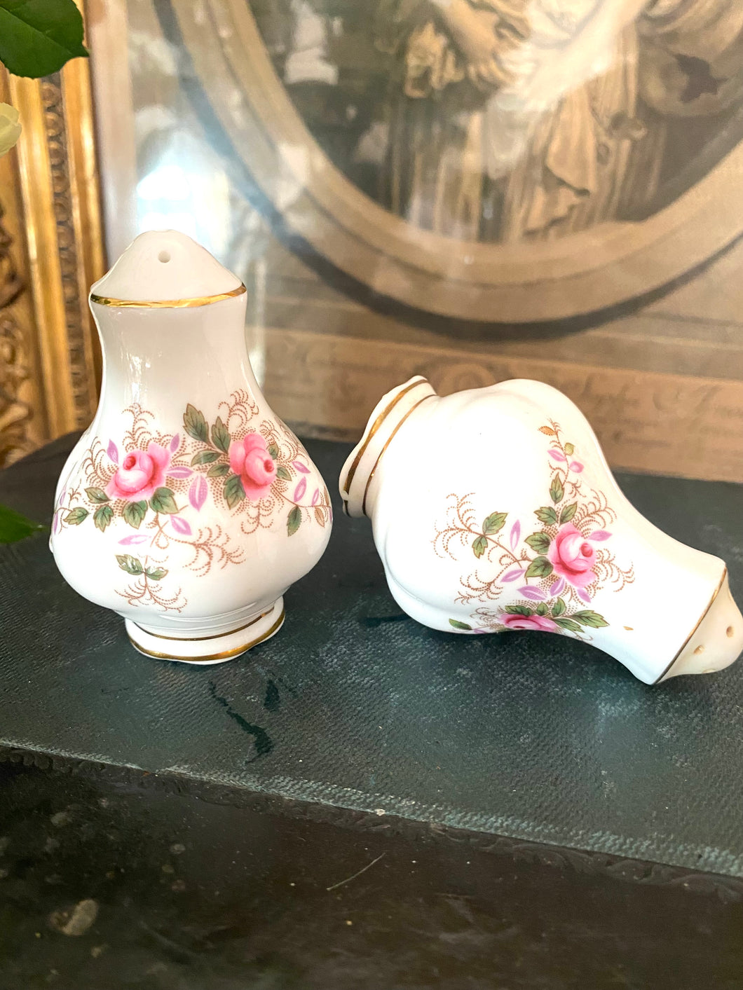 Royal Albert vintage Lavender rose salt and pepper pot