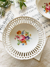 Load image into Gallery viewer, Pair of vintage ribbon edged bowls with hand painted floral inner 15cm across
