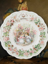 Load image into Gallery viewer, Royal Albert Bramley Hedge decorative plate Summer

