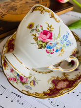 Load image into Gallery viewer, Tuscan china vintage teacup and saucer set ‘Windsor’ pattern
