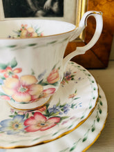 Load image into Gallery viewer, Pretty Royal Albert ‘Constance’ Teacup trio
