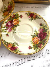 Load image into Gallery viewer, Royal Albert set of 4 old country roses coffee cups and saucers
