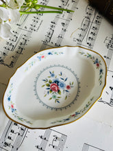 Load image into Gallery viewer, Wedgwood rosedale trinket dish
