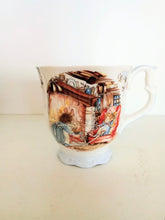 Load image into Gallery viewer, Royal Doulton Bramley Hedge ‘winter’ beaker/mug
