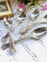 Load image into Gallery viewer, Set of 6 silver plated teaspoons in the kings pattern
