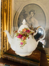 Load image into Gallery viewer, Large Royal Albert old country roses teapot 6/8 teacup size
