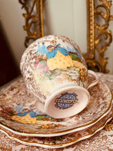 Load image into Gallery viewer, Rare pink 1940s crinoline lady design teacup trio
