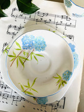 Load image into Gallery viewer, Royal Grafton 1950s vintage teacup trio
