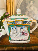 Load image into Gallery viewer, Vintage Sadler Teapot ‘Hamlet’
