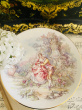 Load image into Gallery viewer, Set of 4 Royal Grafton decorative plates 22cm
