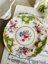 Load image into Gallery viewer, Gorgeous 1950s teacup trio from Tuscan china England
