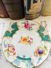 Load image into Gallery viewer, Beautiful 1930s teacup trio
