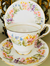 Load image into Gallery viewer, Paragon ‘country lane’ teacup trio
