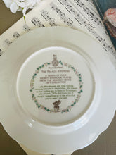 Load image into Gallery viewer, Bramley Hedge collectors plate ‘The Palace Kitchens’
