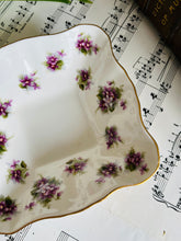 Load image into Gallery viewer, Royal Albert ‘sweet violets’ trinket dish
