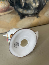 Load image into Gallery viewer, Small fine bone china bird
