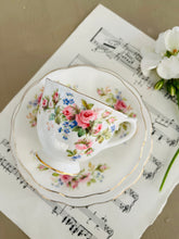 Load image into Gallery viewer, Royal Albert ‘moss rose’ Teacup countess shaped cup
