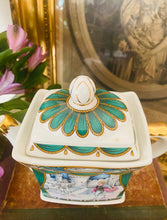 Load image into Gallery viewer, Vintage Sadler Teapot ‘Hamlet’
