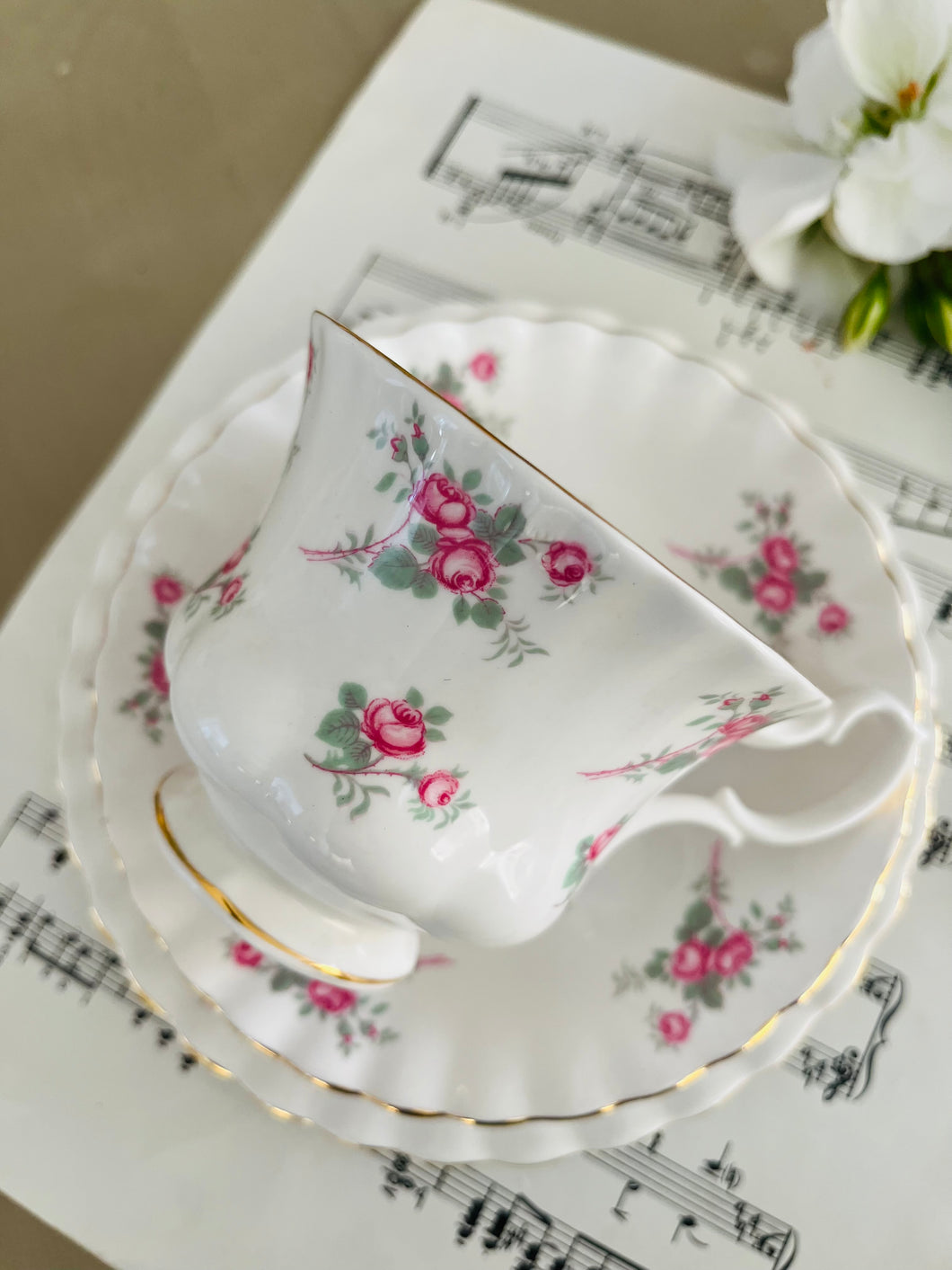 Pretty Richmond fine bone china teacup trio