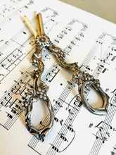 Load image into Gallery viewer, Set of vintage ornate silver plated grape scissors
