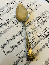 Load image into Gallery viewer, Pretty engraved silver plated preserve spoon
