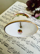 Load image into Gallery viewer, Royal Albert old country roses handbell
