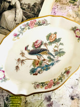 Load image into Gallery viewer, Wedgwood ‘kutani Crane’ trinket dishes
