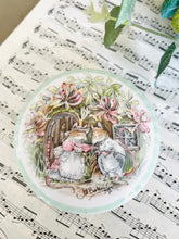 Load image into Gallery viewer, Royal Doulton Bramley Hedge trinket box ‘Summer’
