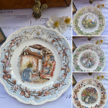 Load image into Gallery viewer, Set of 4 Bramley Hedge decorative plates Spring Summer Autumn Winter
