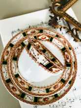 Load image into Gallery viewer, English Antique teacup trio c1910
