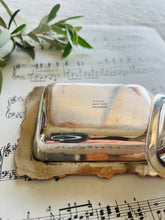 Load image into Gallery viewer, English antique small serving dish 11cm by 8 cm
