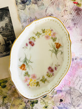 Load image into Gallery viewer, Pretty Wedgwood trinket dish 13cm by 9cm
