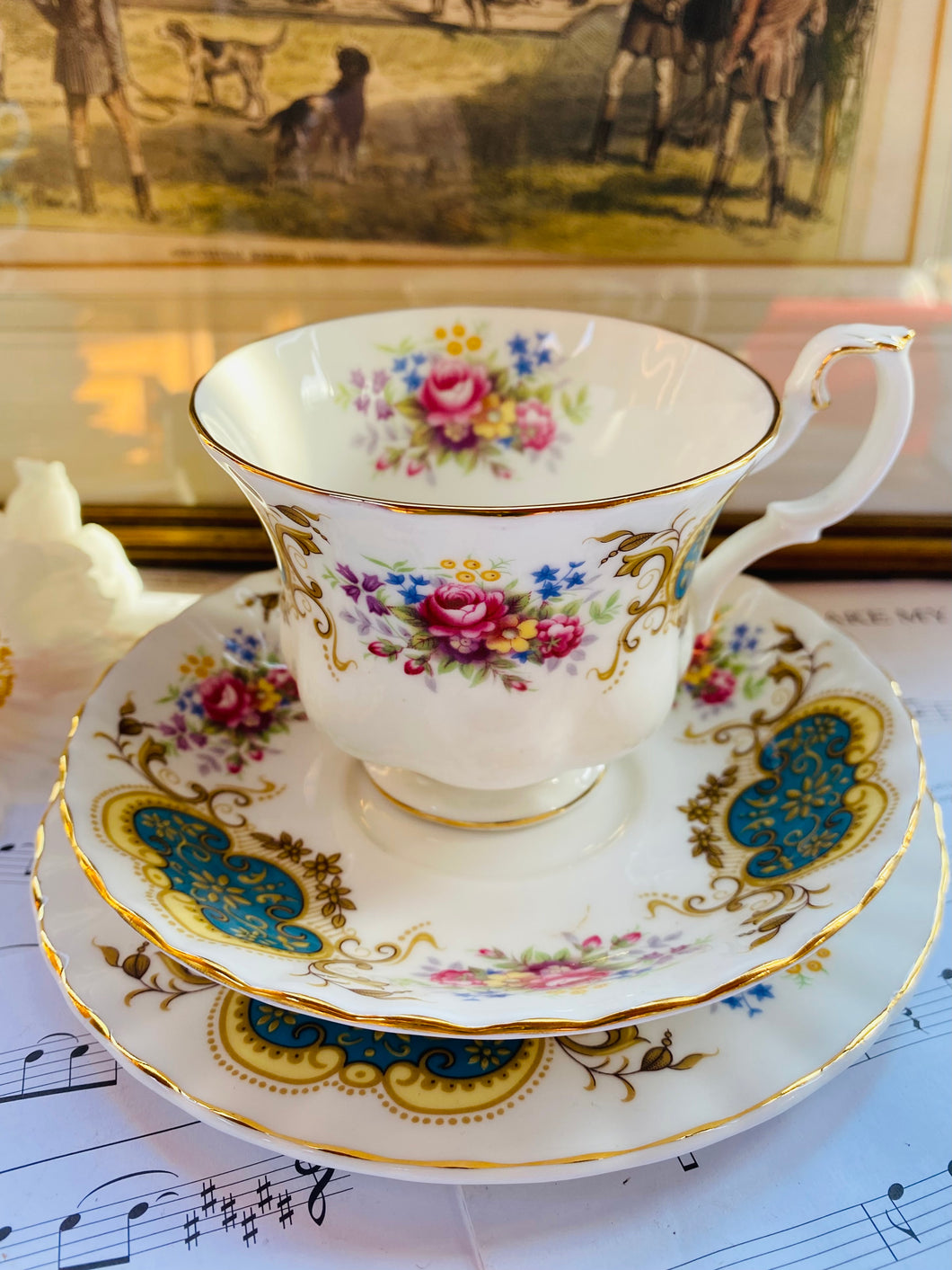 Royal Albert ‘Berkeley’ teacup trio