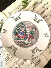 Load image into Gallery viewer, Royal Doulton fine bone china Christmas plate 21cm
