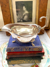 Load image into Gallery viewer, Vintage silver plated sauce boat
