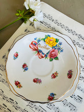 Load image into Gallery viewer, Royal Vale original vintage teacup trio ‘Mother’
